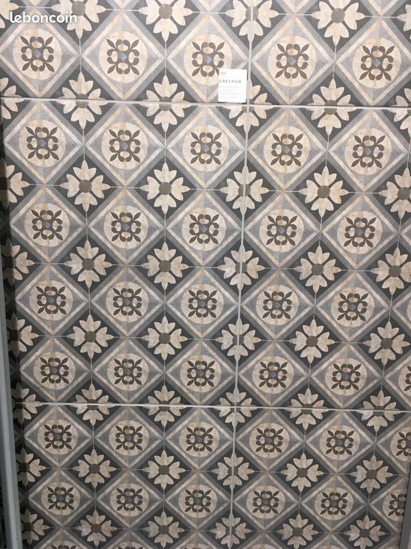 Carrelage type carreaux de ciment (image 1)