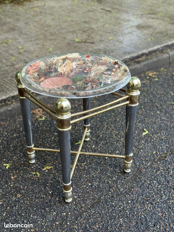 Table d'appoint hollywood regency plastique et nature morte (image 2)