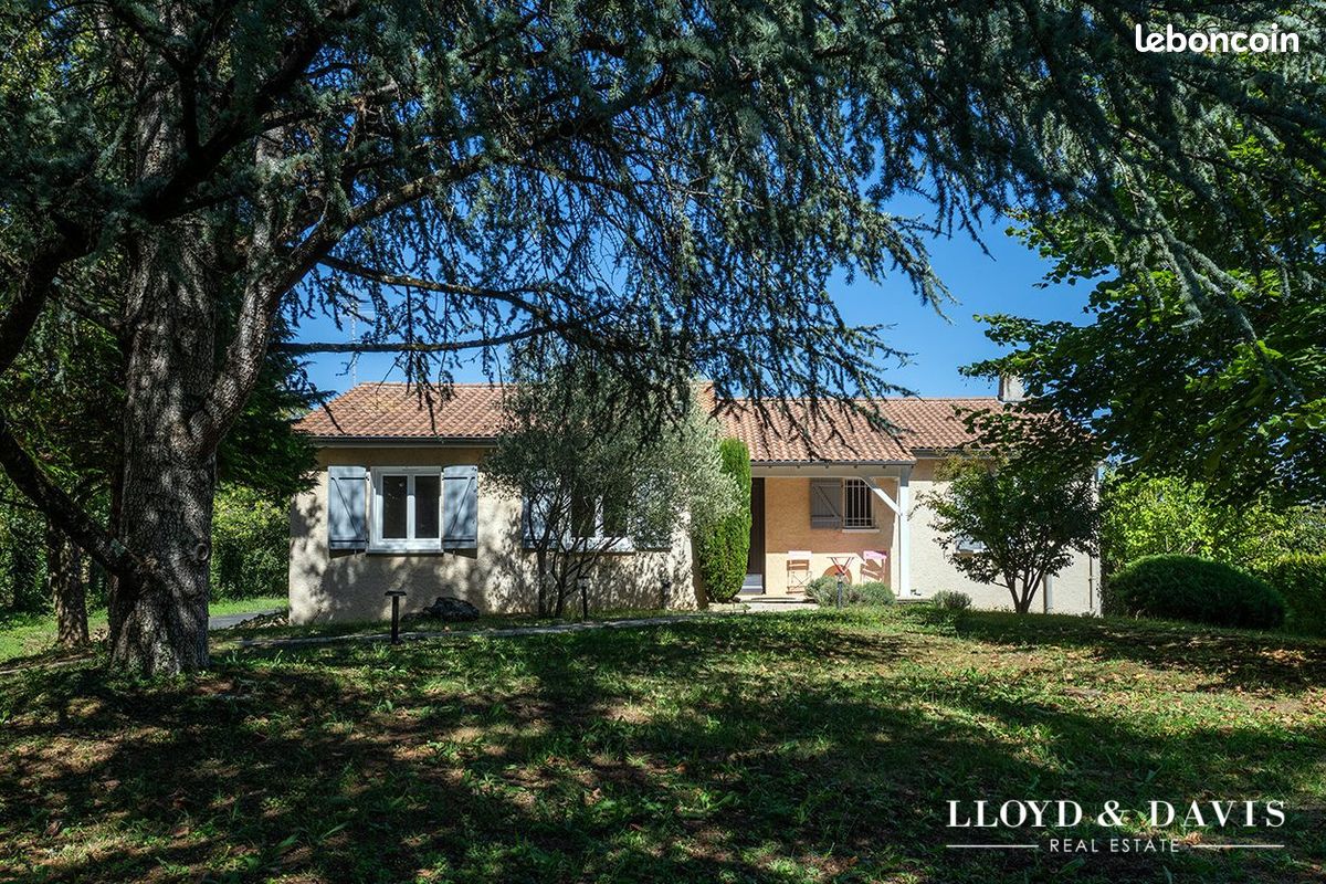 Maison 4 pièces 114 m² · à Saint-Benoît · 114 m² · 399 000 €
