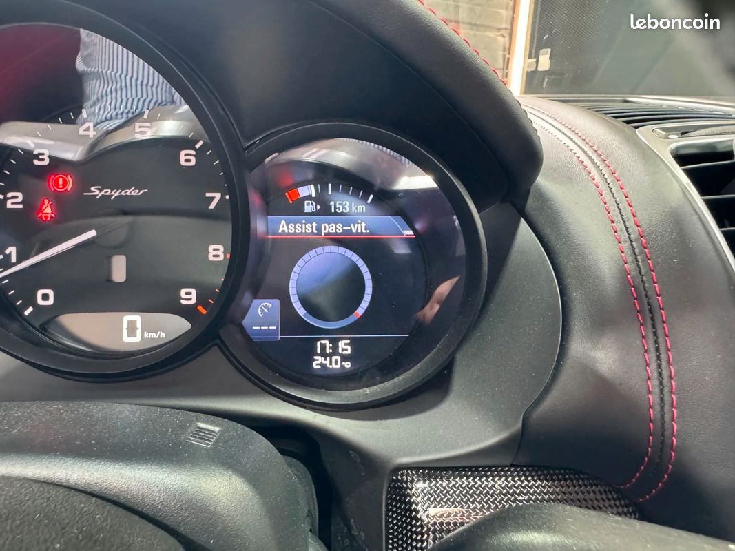 PORSCHE BOXSTER SPYDER 981 375 cv 3.8i / Entretien Porsche / Bose / Pack Chrono Sport / Echappement Sport (image 35)