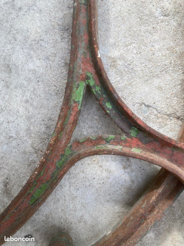 Structure banc vintage en fonte (image 2)
