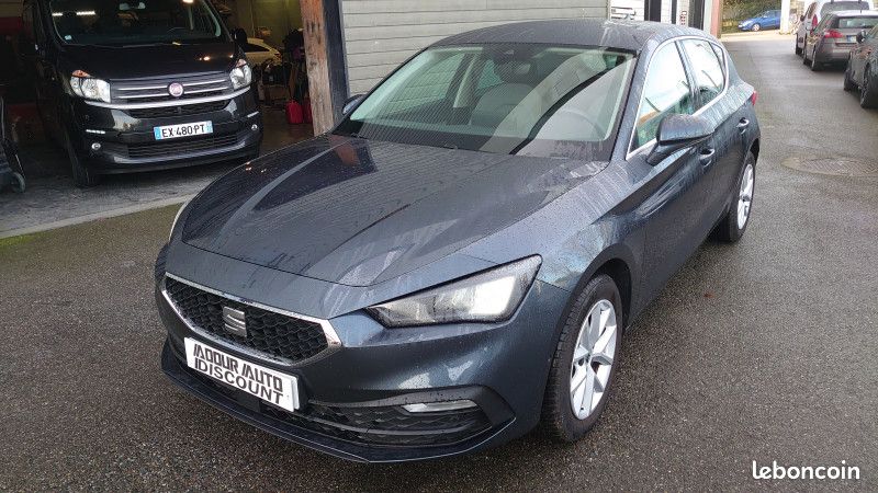 Seat LEON 1.5 ETSI HYBRID 115CH STYLE DSG7 (image 1)