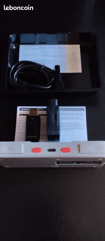 Manette retro-bit switch (image 5)