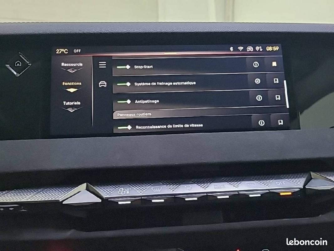 DS 4 BlueHDi 130 EAT8 - Performance Line+ (image 22)
