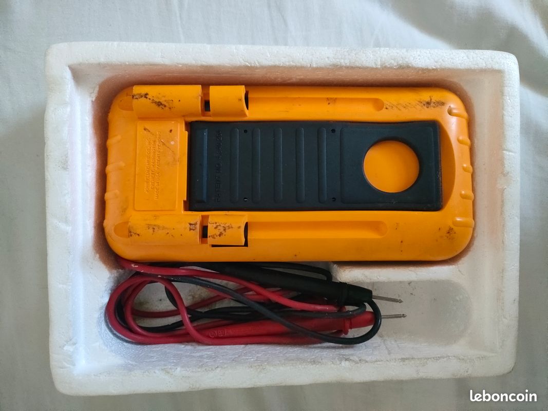 FLUKE 787 PROCESSMETER Multimètre et calibrateur de boucle (image 4)