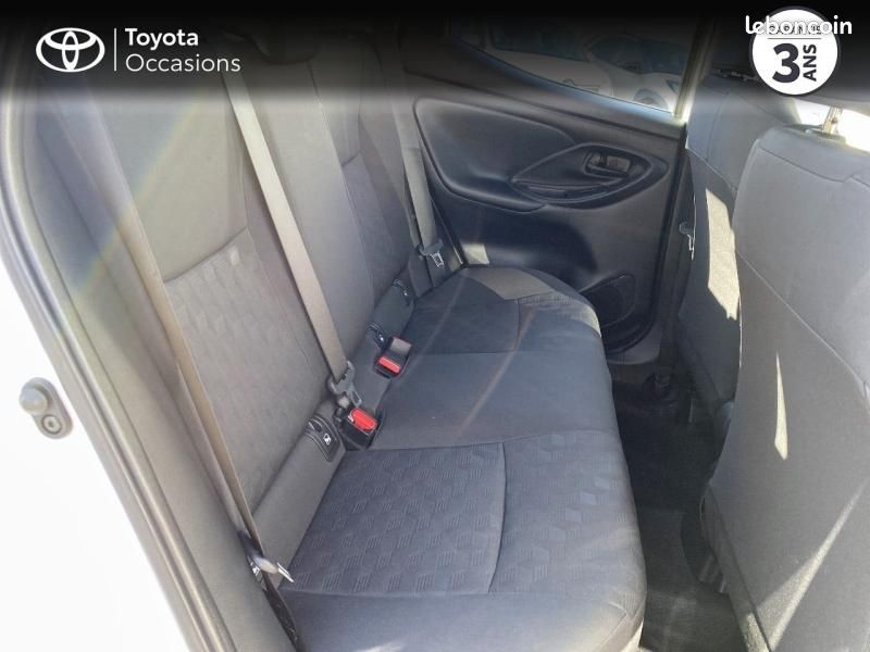 Toyota Yaris 120 VVT-i Dynamic Business 5p MC24 (image 28)