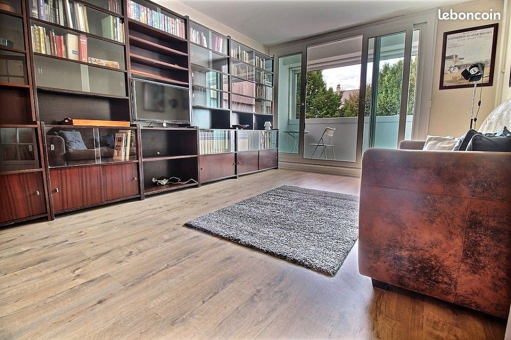 Appartement 3 pièces 65 m² · à Puteaux · 65 m² · 1 900 €/mois