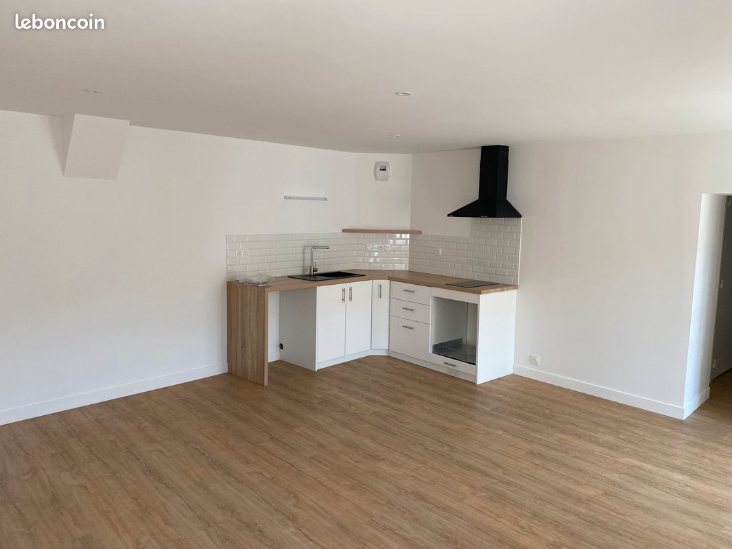 Appartement 3 pièces 87 m² · à Beaupréau-en-Mauges · 87 m² · 765 €/mois