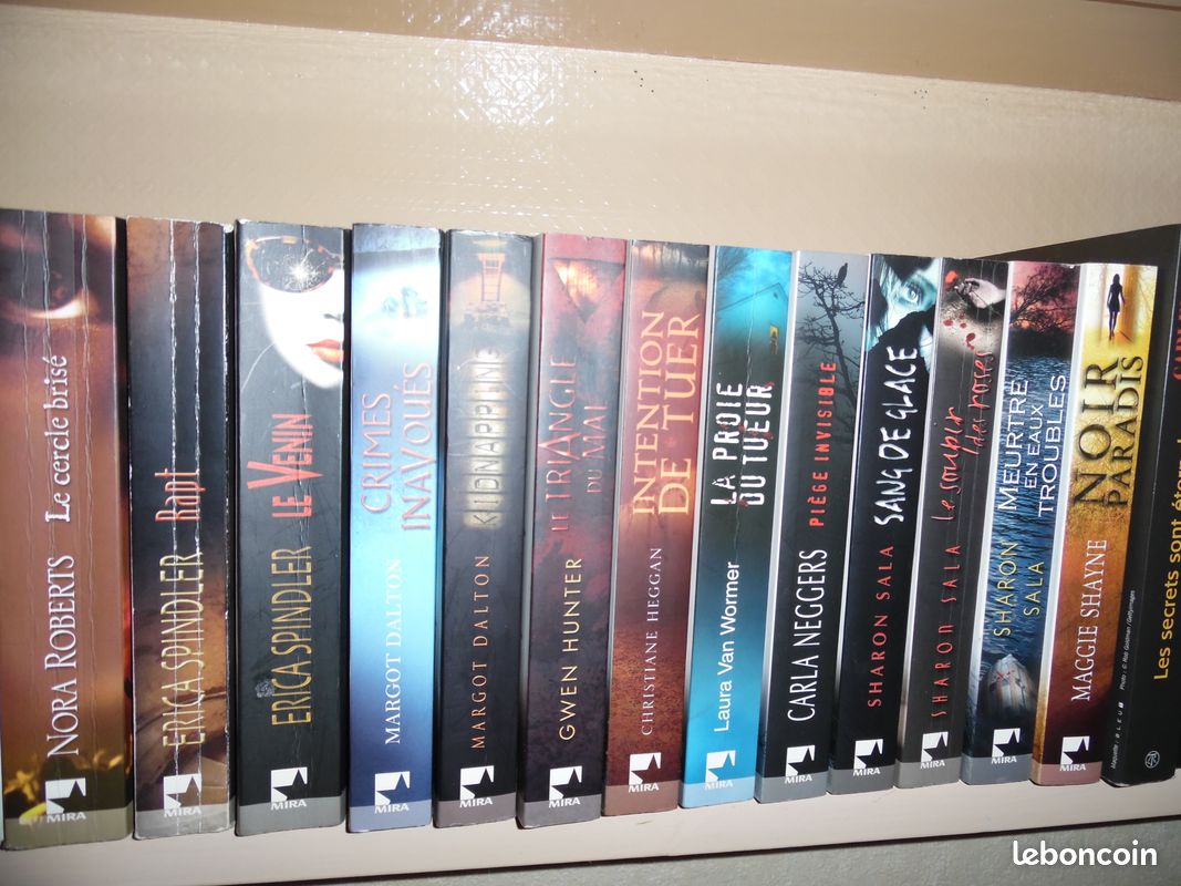 Lot de 13 livres ( roman ) (image 1)