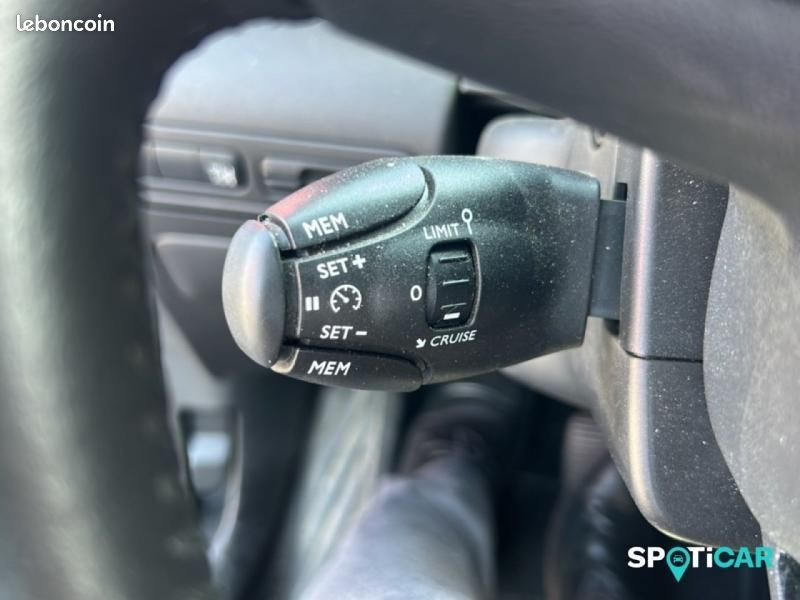 Citroen C3 Aircross BlueHDi 110ch S&S Shine Pack (image 18)