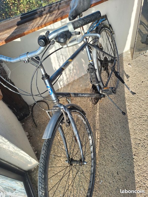 2 Poignées De Guidon Vélo Vintage – ROD / Peugeot – RD8 – FELT GRENOBLE – Neuves