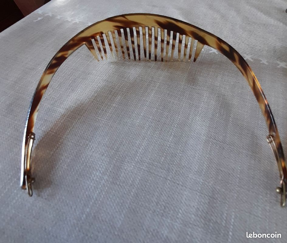Rare peigne/sert tête ancien (image 2)