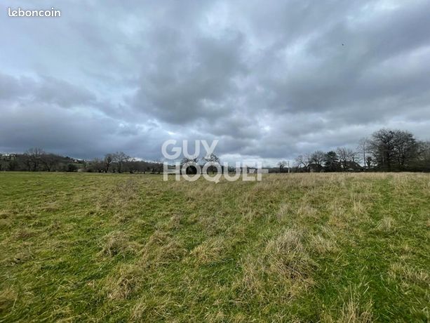Terrain 9 841 m² Artix