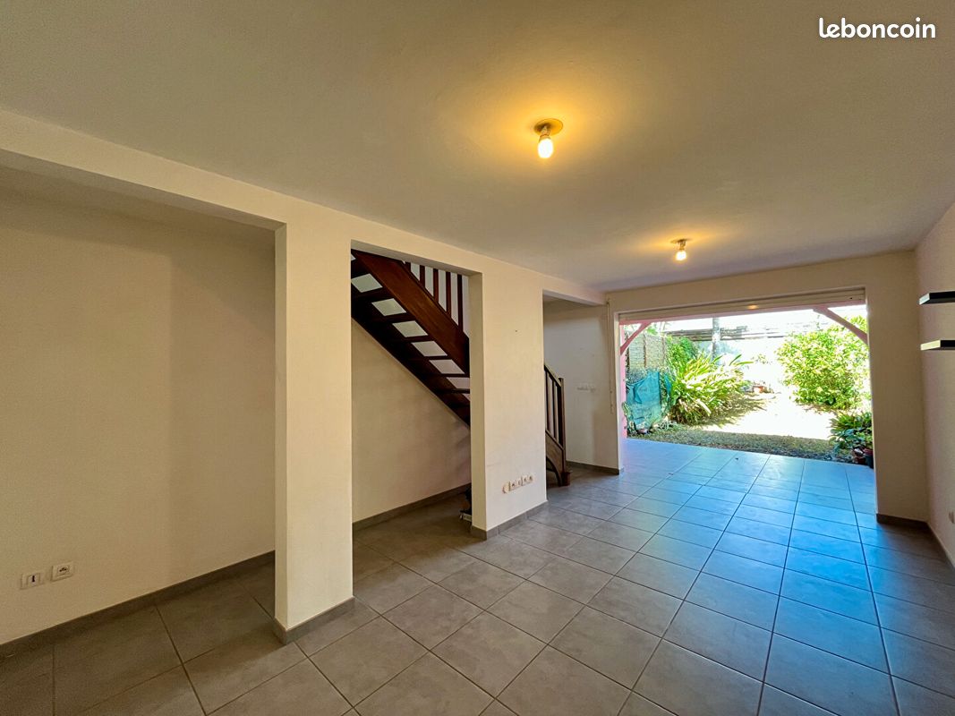Appartement 2 pièces 53 m² · à Les Trois-Îlets · 53 m² · 935 €