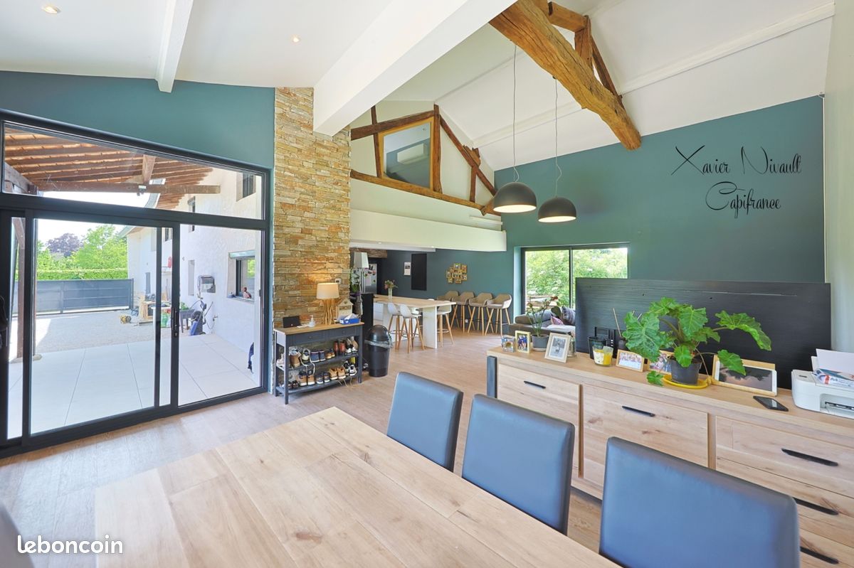 Maison 5 pièces 160 m² · à Cormoranche-sur-Saône · 160 m² · 459 000 €