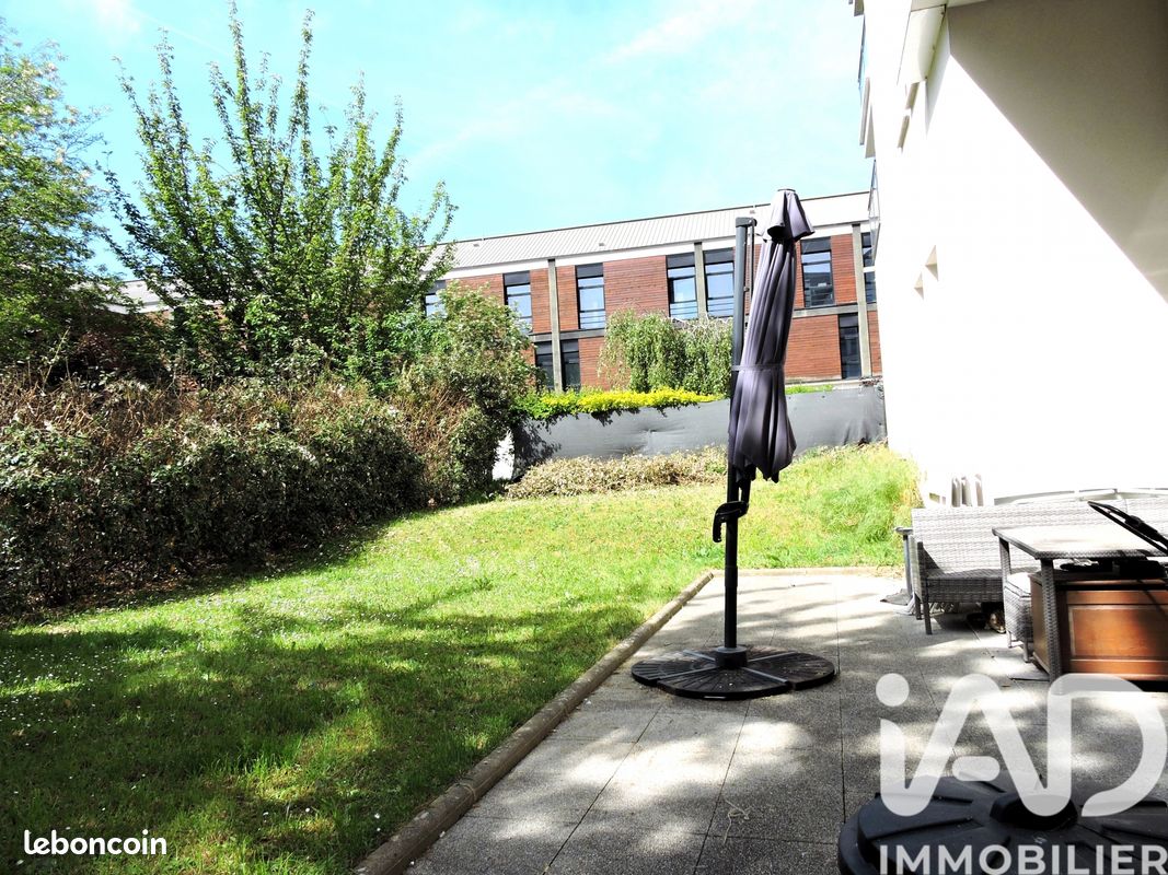 Appartement 3 pièces 63 m² · à Trappes · 63 m² · 182 700 €