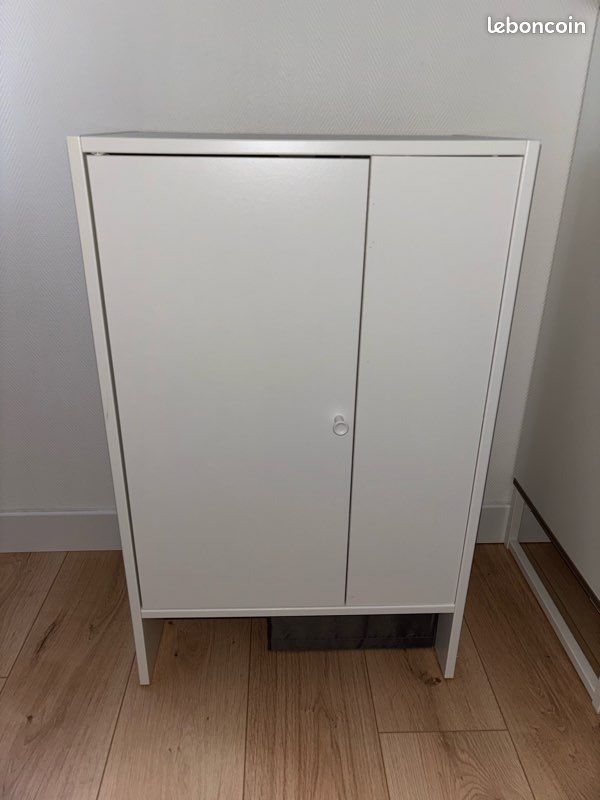 Meuble de rangement IKEA BAGGEBO (image 1)