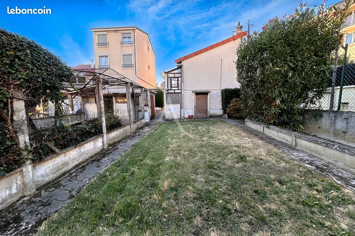 Maison 4 pièces 81 m² · à Vitry-sur-Seine · 81 m² · 340 000 €