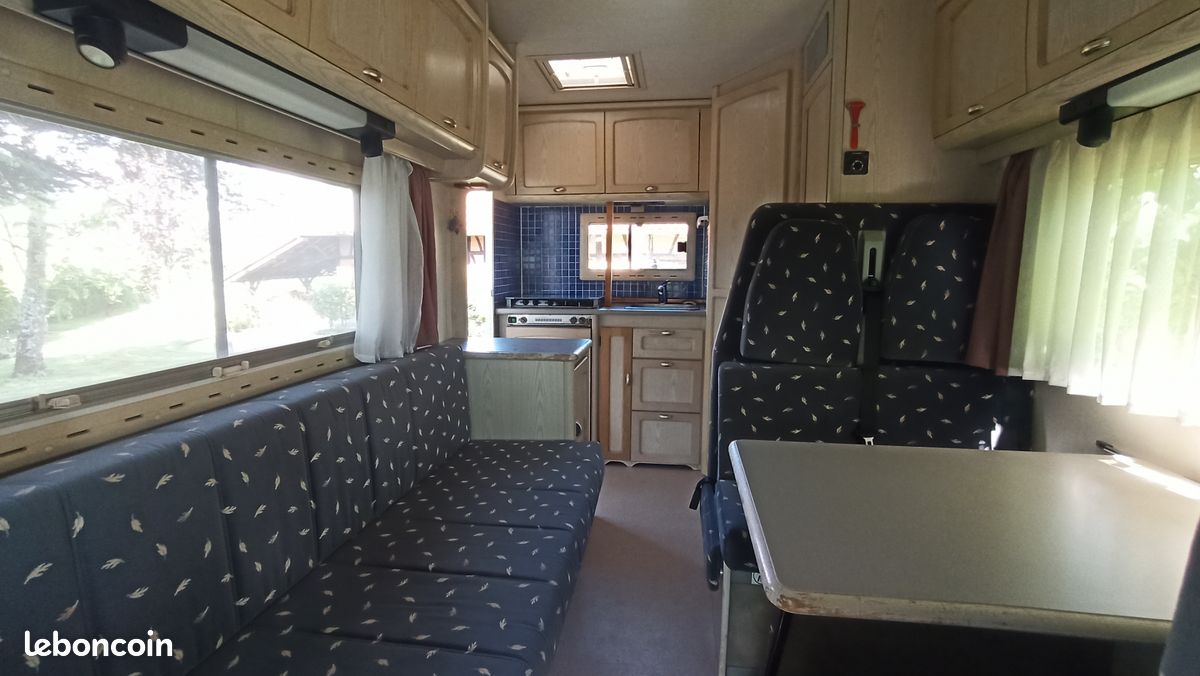 Camping-car burstner a572 (image 3)