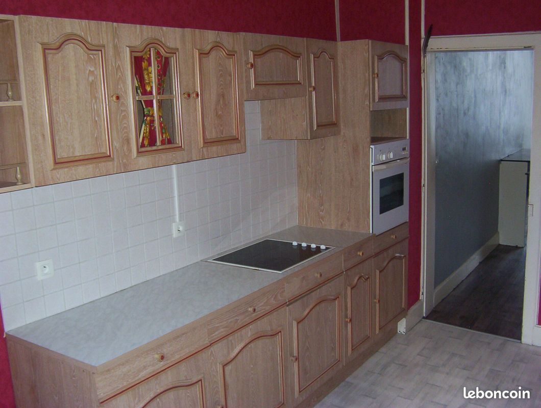 Appartement 2 pièces 55 m² · à La Tour-du-Pin · 55 m² · 90 000 €