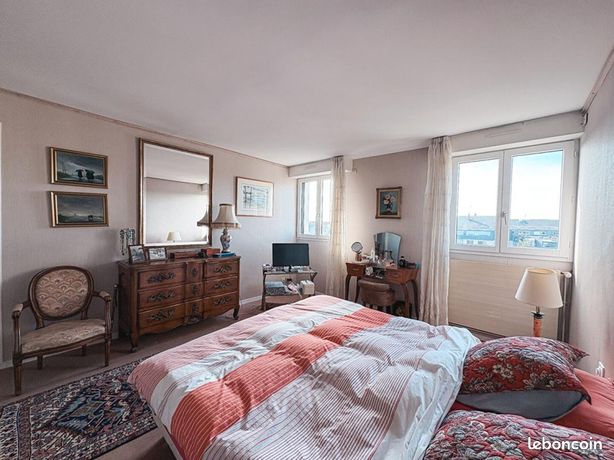 Appartement 6 pièces 132 m² — 7