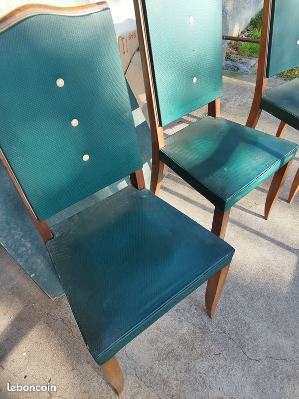 LOT DE QUATRE CHAISES Vintage Ameublement