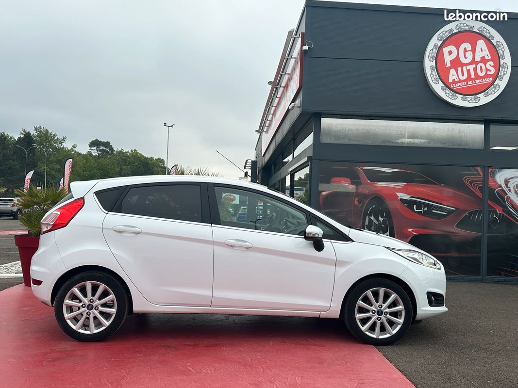 Ford Fiesta 1.0 L Ecoboost 125 CH "Titanium" (image 9)