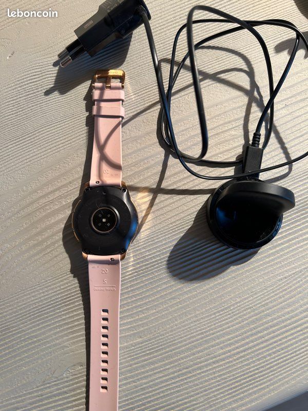 Montre connectée Samsung (image 2)