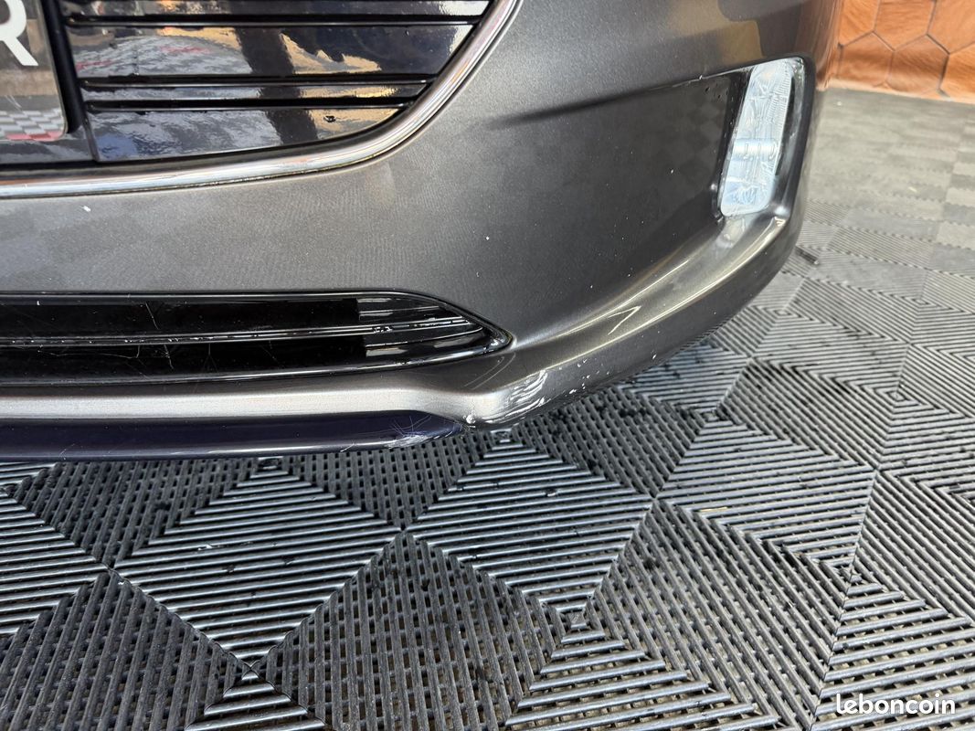 FORD B-MAX 1.0 SCTi EcoBoost - 125 S&S Titanium (image 29)