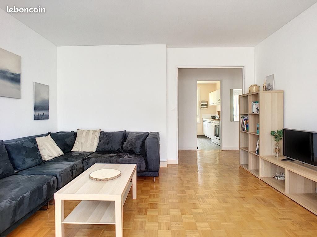 Appartement 5 pièces 83 m² · à Compiègne · 83 m² · 480 €
