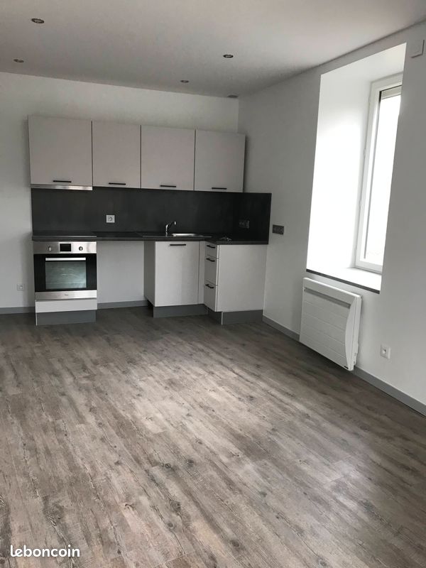 Appartement 2 pièce(s) 39 m²à louer Bourgoin-jallieu