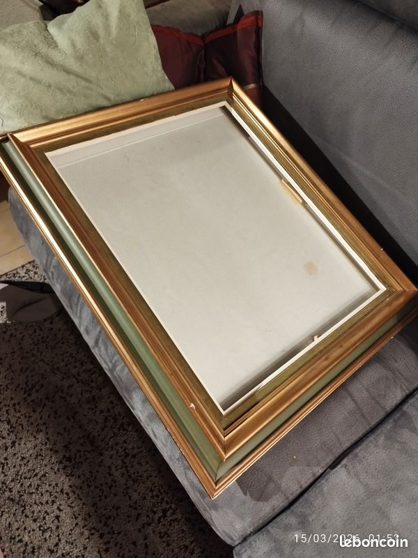 Deux cadres vintage en bois avec plaque en verre (image 3)