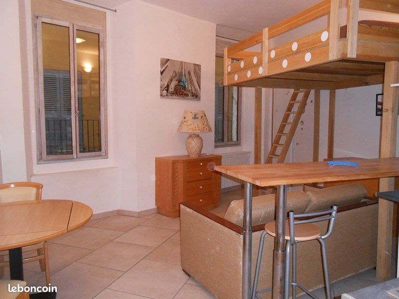 Appartement 1 pièce 25 m² · à Grasse · 25 m² · 540 €