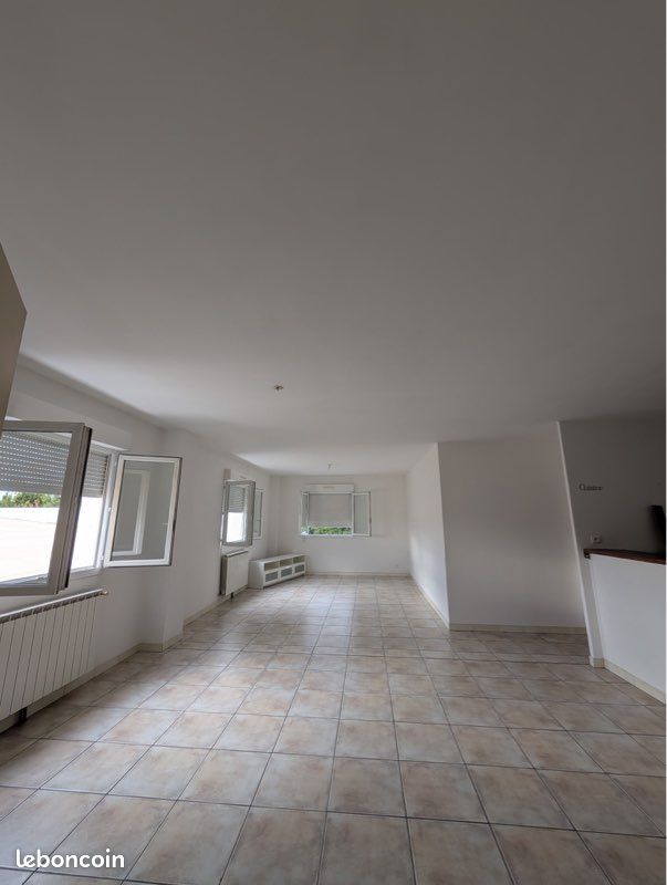 Appartement 3 pièces 88 m² · à Alès · 88 m² · 680 €/mois