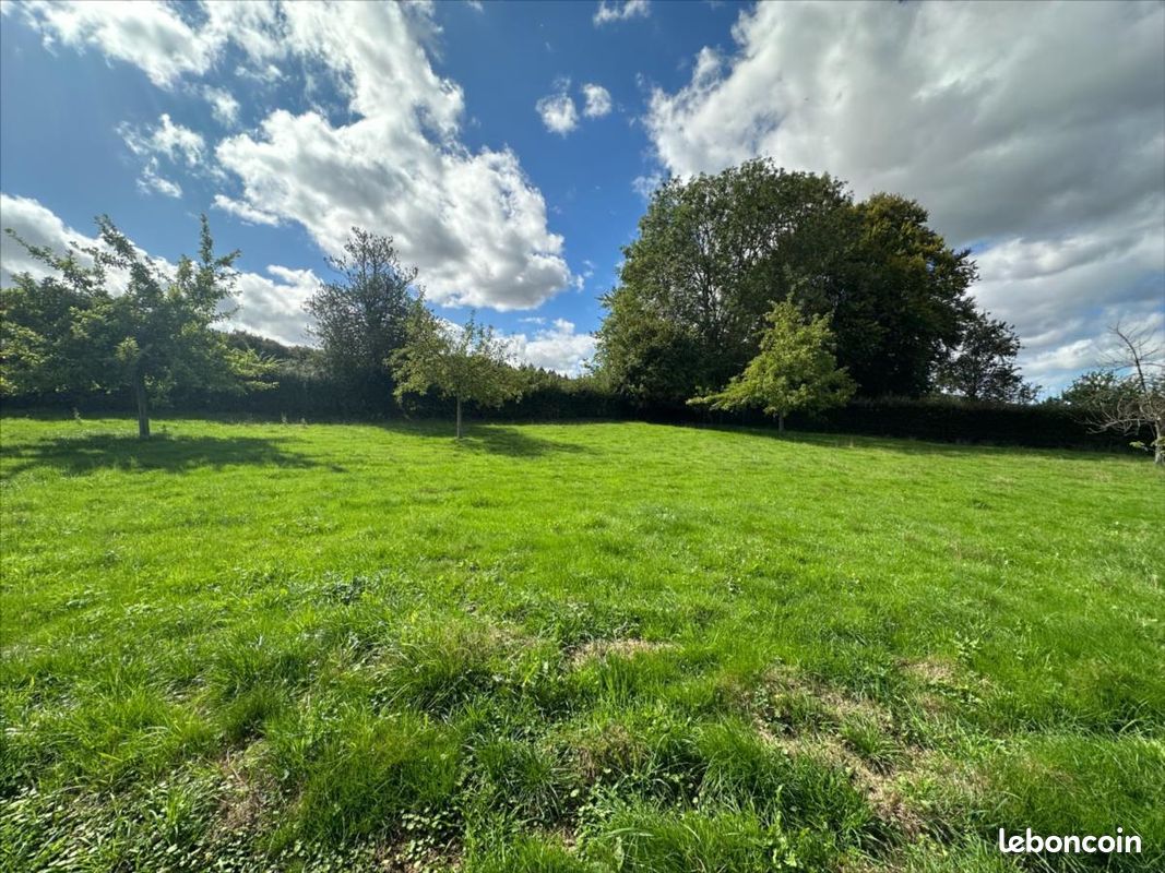 Terrain 2300 m² · à Freulleville · 2 300 m² · 72 450 €