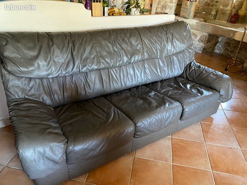 Vends canapé cuir gris souris + 1 fauteuil (image 1)