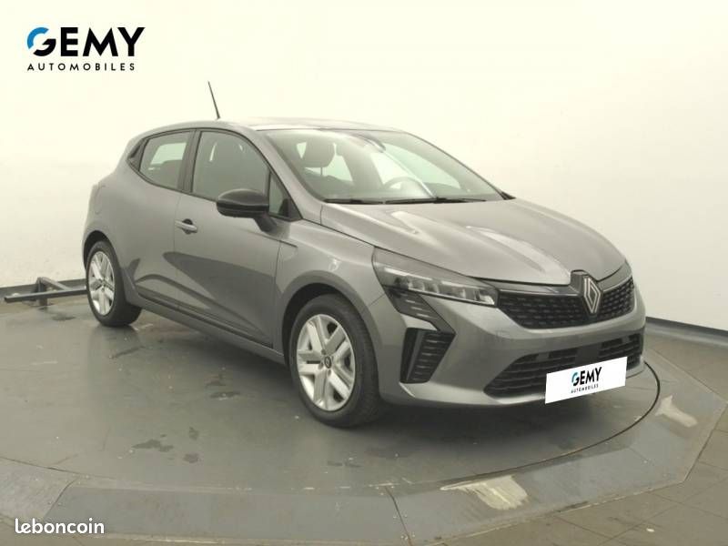 Renault Clio E-Tech full hybrid 145 ch GSR2 Evolution (image 3)