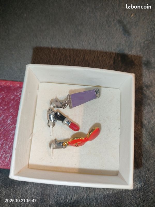 Charms (image 4)