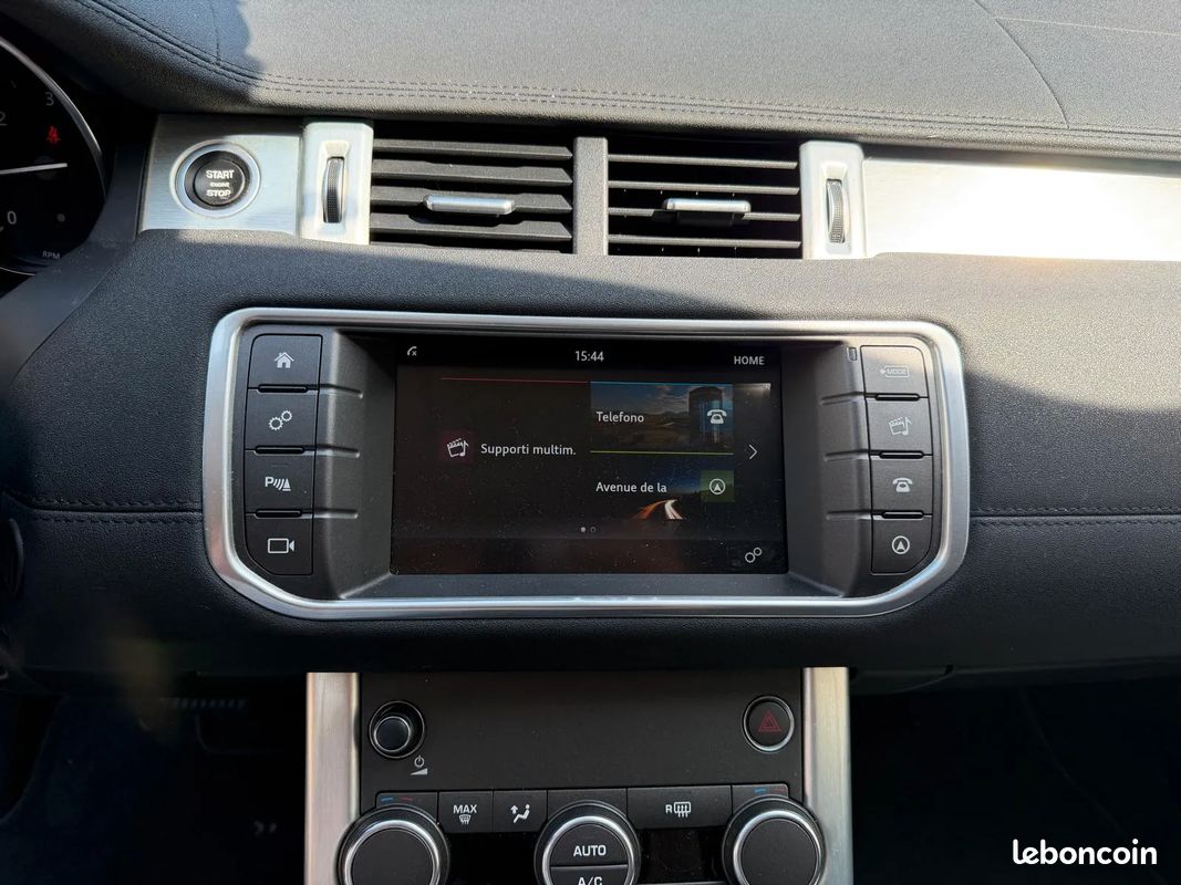 Range Rover Evoque 2.0 TD4 150ch - 2019 - 57 500 km - Caméra de recul - Faible kilométrage (image 15)