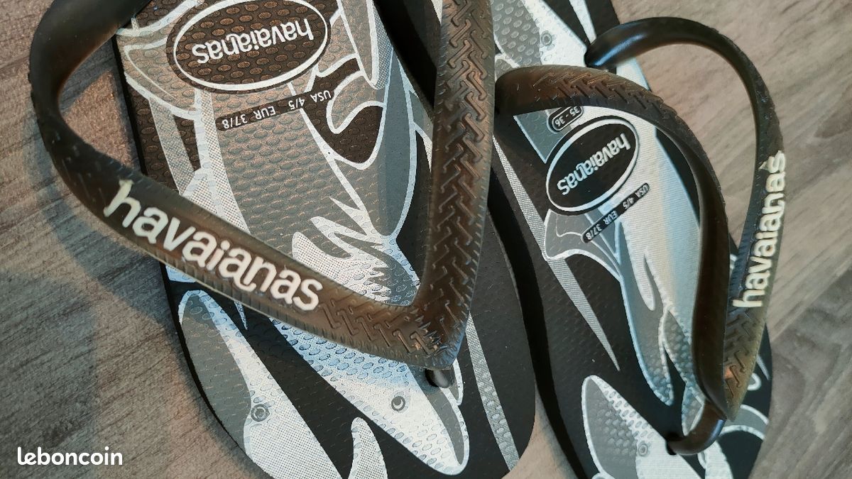 Tong Havaianas du Brésil, de couleur noire, grise et blanche (image 5)