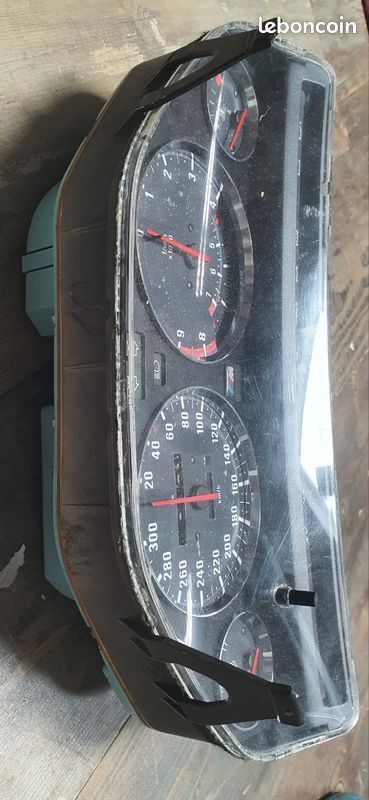 Carte PCB Compteur De Vitesse BMW E30 - Motomètre Pièce Occasion