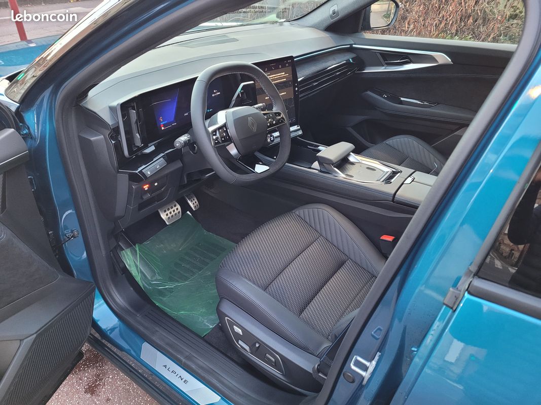 AUSTRAL ESPRIT ALPINE 1.2 ETECH 200cv FULL HYBRID (image 5)