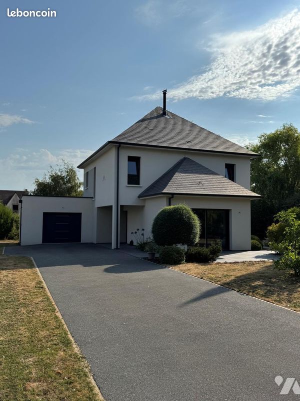 Maison 6 pièces 154 m² · à Mathieu · 154 m² · 641 600 €