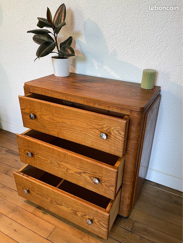 Commode vintage