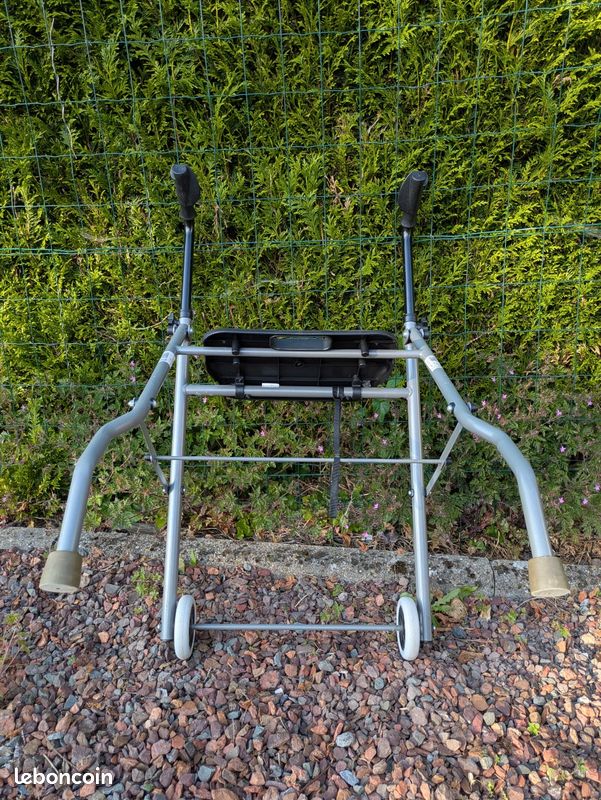 Déambulateur / rollator (image 5)