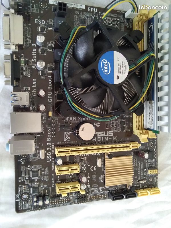 Carte mère Motherboard ordinateur fixe I7 4 go de Ram Carte mère Motherboard ordinateur fixe I7 4 go de Ram