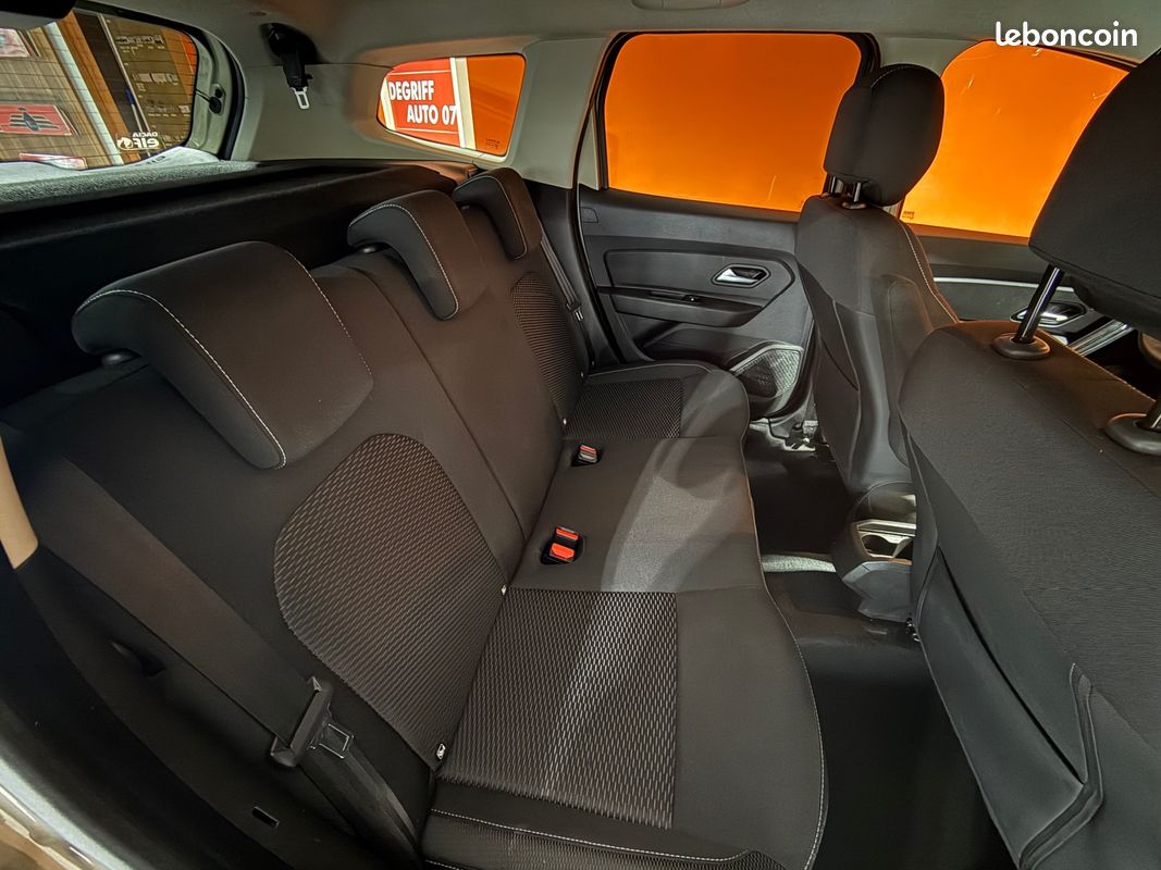DACIA DUSTER TCe 125 4x2 Prestige (image 12)