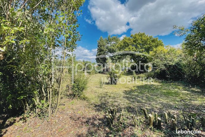BLAGNAC Terrain à batir de 458 m² entre Centre et Ferradou