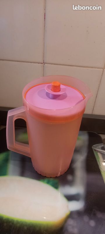 Pichet à eau (image 2)
