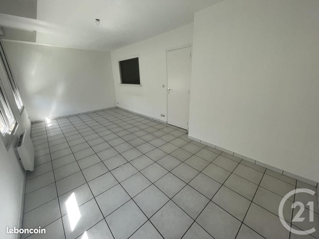 Appartement 3 pièces 61 m² · à Châlons-en-Champagne · 61 m² · 640 €